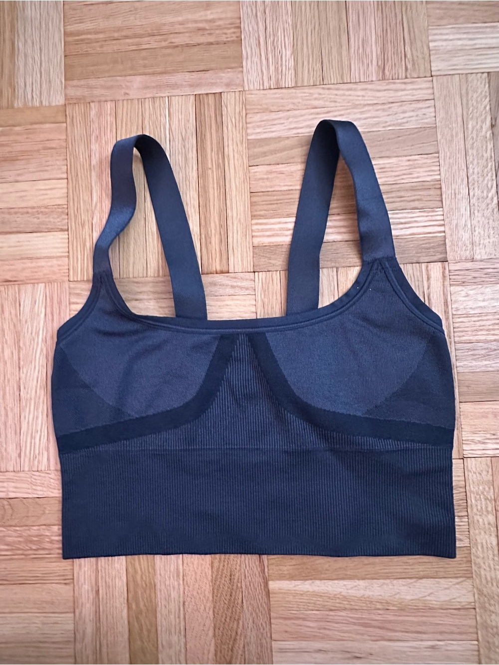 Puma x Vogue Navy Seamless Sports Bra XS